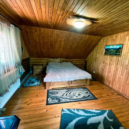 Vakantiehuis Private House затишок Zhdeniievo