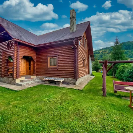 Private House затишок Casa vacanze Zhdeniievo