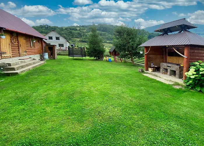 Private House затишок Ferienhaus Schdenijewo