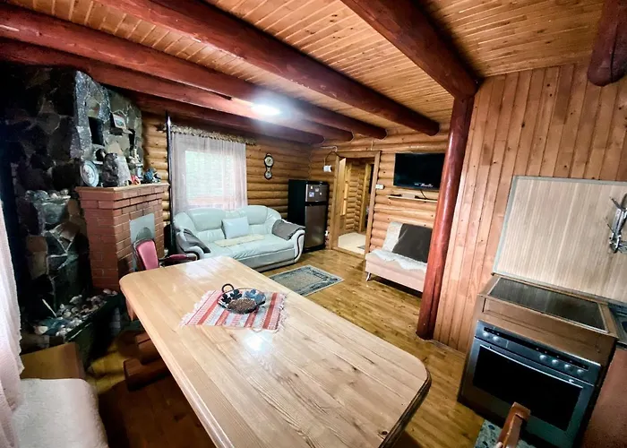 Private House затишок Ferienhaus Schdenijewo